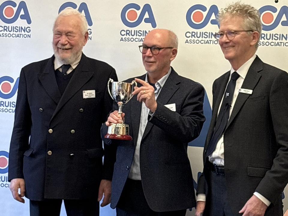 James Parnell receives the Desmond Scott Memorial Cup on behalf of Ian Wilson